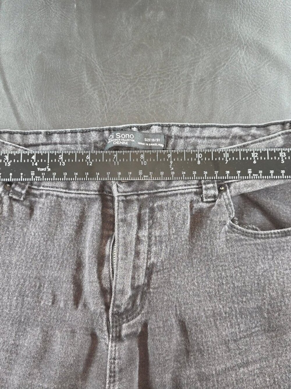 Ci Sono Gray Straight Leg Denim Jeans Womens Size 13/31 Five Pocket Button Fly - Picture 4 of 5